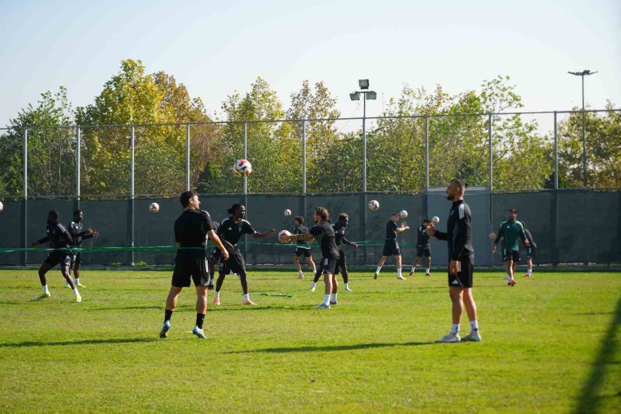 Trendyol Süper Lig’in 12. haftasında konuk edecekleri Galatasaray’a zor anlar