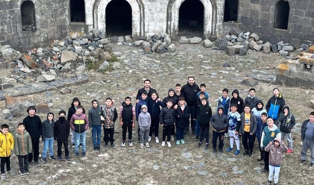 Erzurum’da Ebu İshak Vakfı ve Emin Eğitim Derneği, “Tarihin İzinde