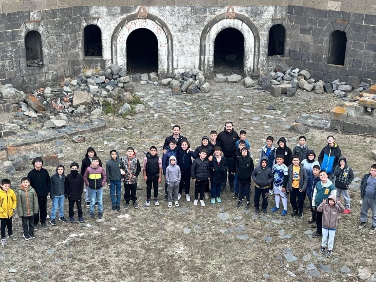 Erzurum’da Ebu İshak Vakfı ve Emin Eğitim Derneği, “Tarihin İzinde