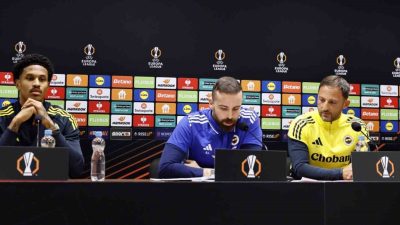 Fenerbahçe Teknik Direktörü Domenico Tedesco, Viktoria Plzen maçı öncesi yaptığı