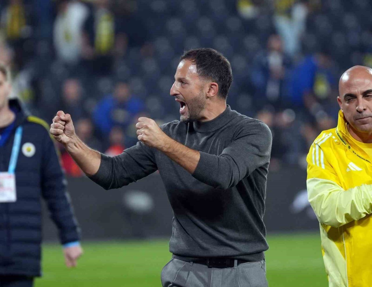 Fenerbahçe Teknik Direktörü Domenico Tedesco, Kayserispor karşısında alınan galibiyet sonrası