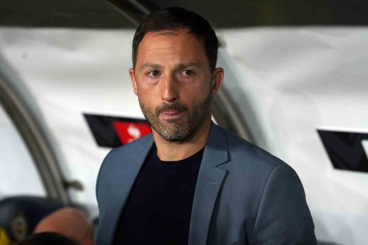 Fenerbahçe Teknik Direktörü Domenico Tedesco, son oynadıkları Çaykur Rizespor müsabakası