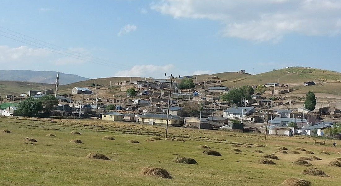 Erzurum’un Tekman ilçesinde iki aile arasında çıkan kavgada 7 kişi