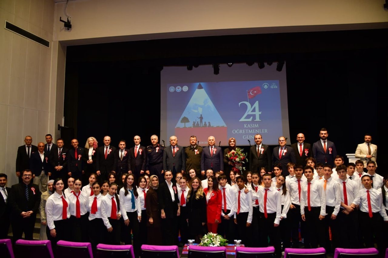 24 Kasım Öğretmenler Günü dolayısıyla İl Millî Eğitim Müdürlüğü tarafından