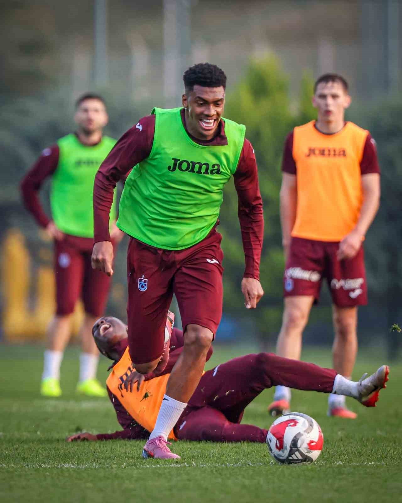 Trabzonspor, Trendyol Süper Lig’in 12. haftasında yarın Corendon Alanyaspor’u konuk