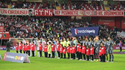 Trendyol Süper Lig’in 12. haftasında Antalyaspor, Beşiktaş’ı konuk ediyor. Karşılaşmanın