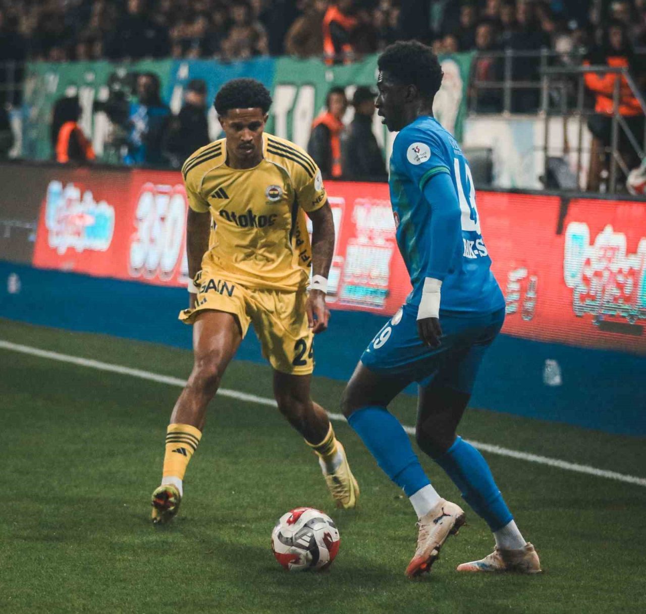 Trendyol Süper Lig’in 13. haftasında Çaykur Rizespor, Fenerbahçe’yi ağırlıyor. Karşılaşmanın