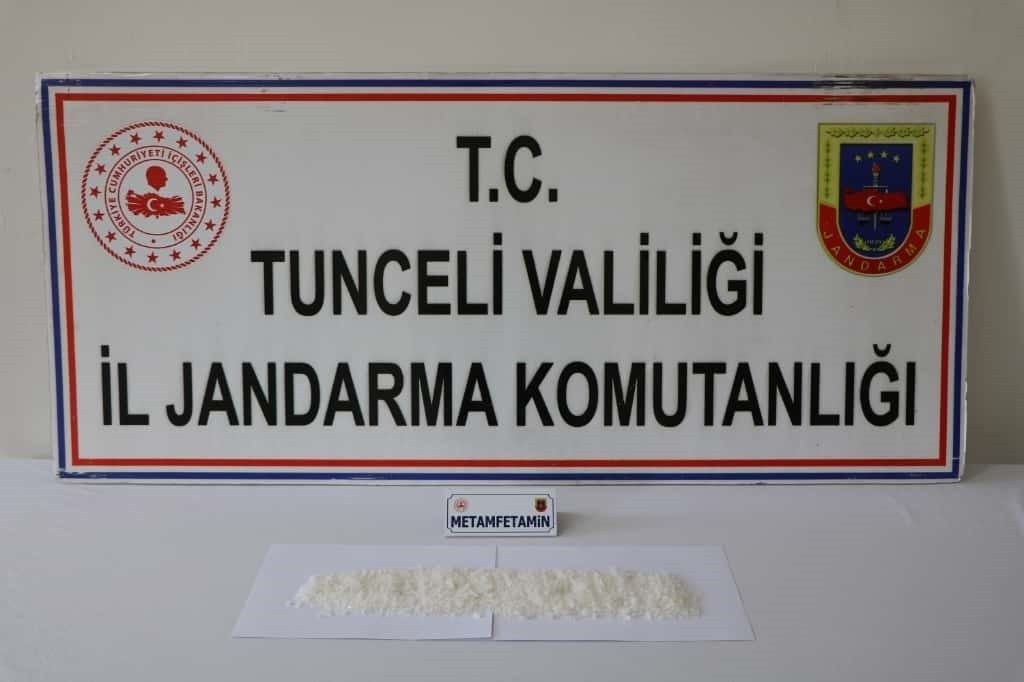 Tunceli’de uyuşturucu ticaretine yönelik gerçekleştirilen operasyonda, 3 bin içimlik 205