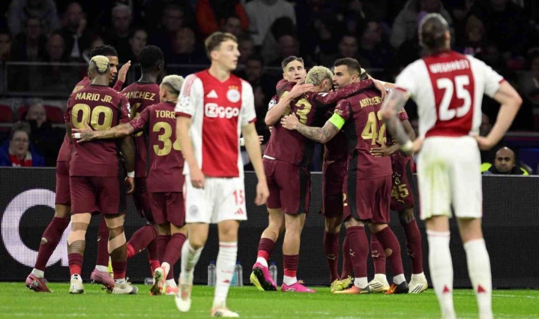 UEFA Şampiyonlar Ligi 4. haftasında Galatasaray, Hollanda deplasmanında Ajax’ı 3-0