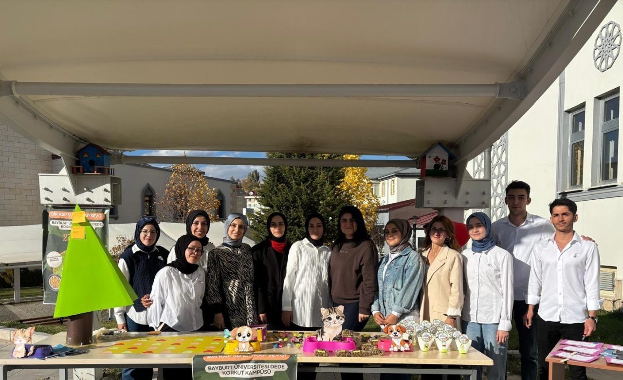 Sağlık Bilimleri Fakültesi Hemşirelik Bölümü 3. sınıf öğrencileri, Toplumsal Duyarlılık