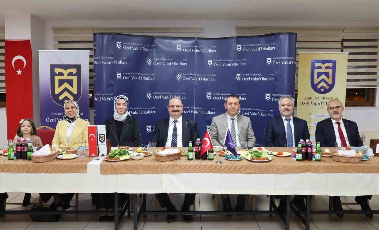 Atatürk Üniversitesi Rektörü Prof. Dr. Ahmet Hacımüftüoğlu, Özel Vakıf Okulları