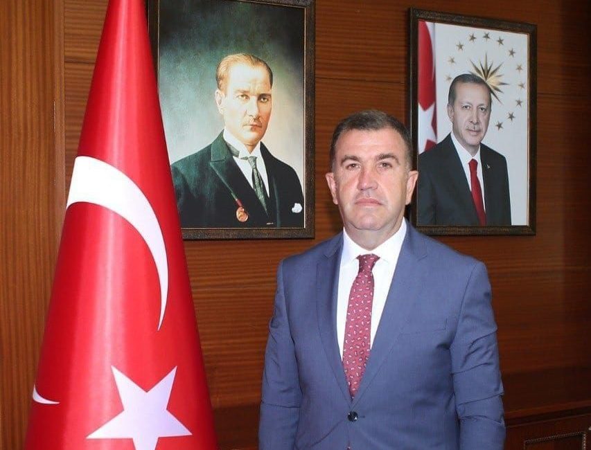 Bayburt Valisi Mustafa Eldivan, 24 Kasım Öğretmenler Günü dolayısıyla yayımladığı