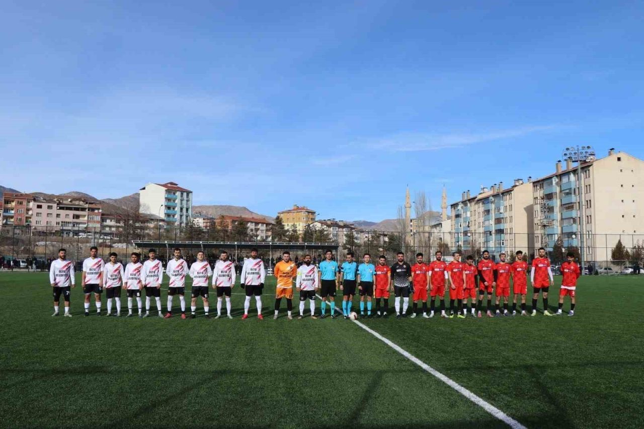 25 Mart Oltu Belediyespor, sahasında karşılaştığı Erzurum Üniversiteli Gençler Spor