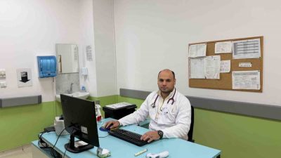 Giresun’un Eynesil ilçe Devlet Hastanesi acil servisinde görev yapan 28