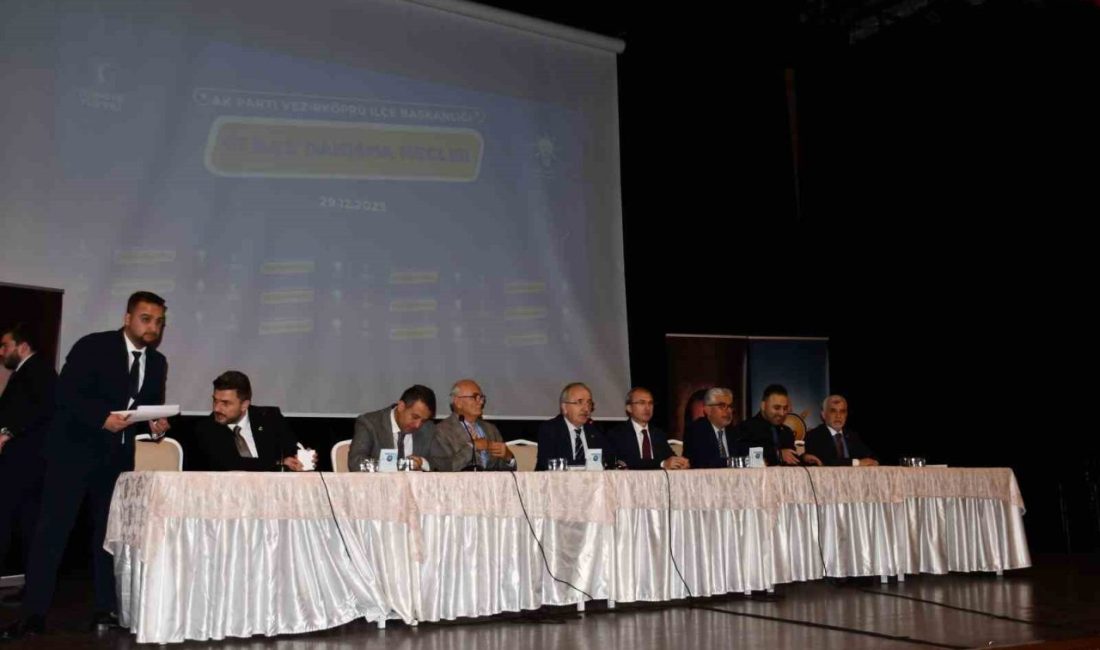 AK Parti Vezirköprü 97. İlçe Danışma Meclisi Toplantısı’nda teşkilat çalışmaları