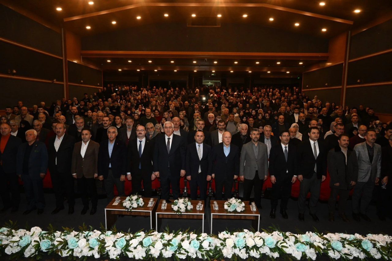 Erzurum’un yetiştirdiği önemli değerlerden birisi olan Alvarlı Efe Hazretleri için