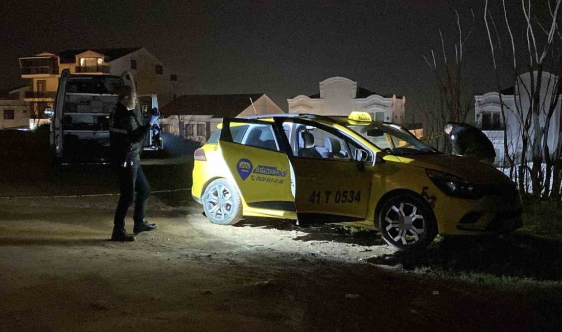 Kocaeli’nin İzmit ilçesinde taksici Emre Bayram’ı öldüren komşusu mahkeme karşısına