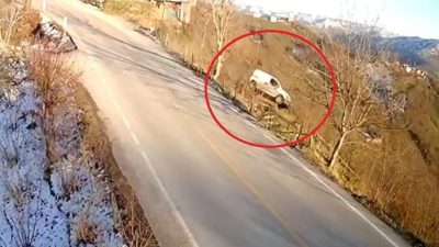 Ordu’nun Korgan ilçesinde kontrolden çıkan ticari araç, 30 metre yükseklikten