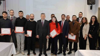 Artvin’de sigarayı bırakan 15 vatandaşa, dumansız yaşamı teşvik eden kampanya