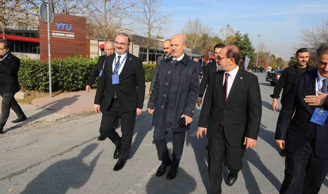 Yükseköğretim Kurulu (YÖK) tarafından düzenlenen 2025 Araştırma Üniversiteleri Değerlendirme Toplantısı,