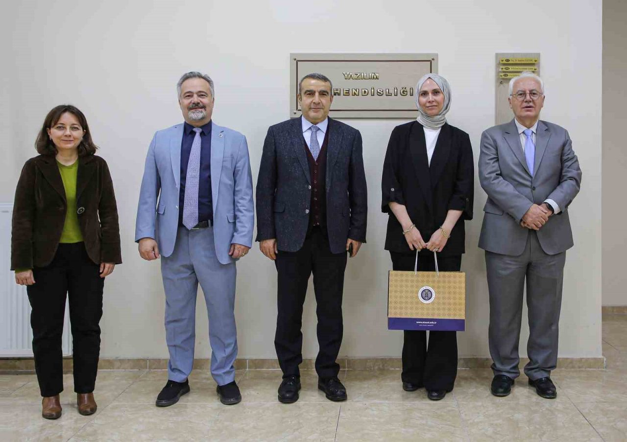 Atatürk Üniversitesi Mühendislik Fakültesi öğretim üyesi Prof. Dr. Rabia Meryem