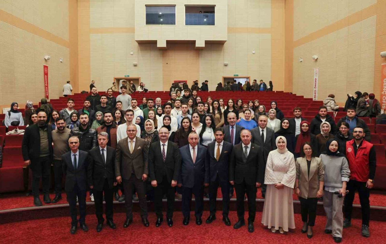 Gençlik ve Spor Bakanlığının üniversite yapılanması olarak hayata geçirilen Genç