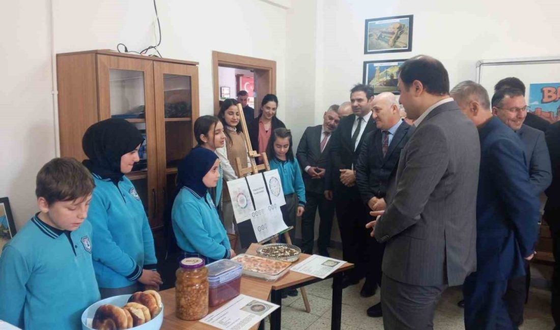 Bayburt’un Aydıntepe ilçesinde Yerli Malı Haftası, farklı okullarda düzenlenen etkinliklerle
