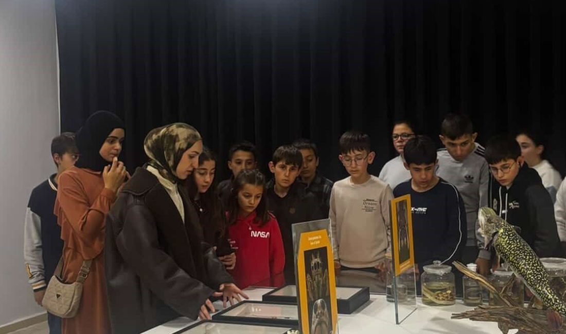 Aydıntepe Şehit Erdal Eraslan Ortaokulu, öğrencilerine yönelik Türkiye Yüzyılı Maarif