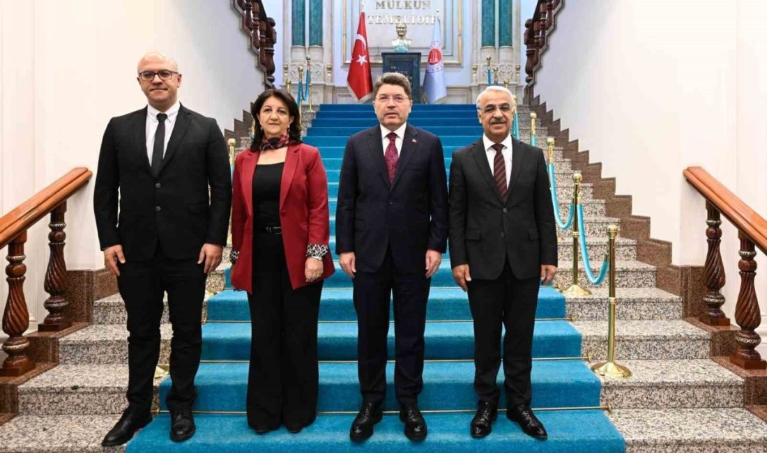 Adalet Bakanı Yılmaz Tunç, DEM Parti İmralı Heyeti üyelerinin gerçekleştirdiği