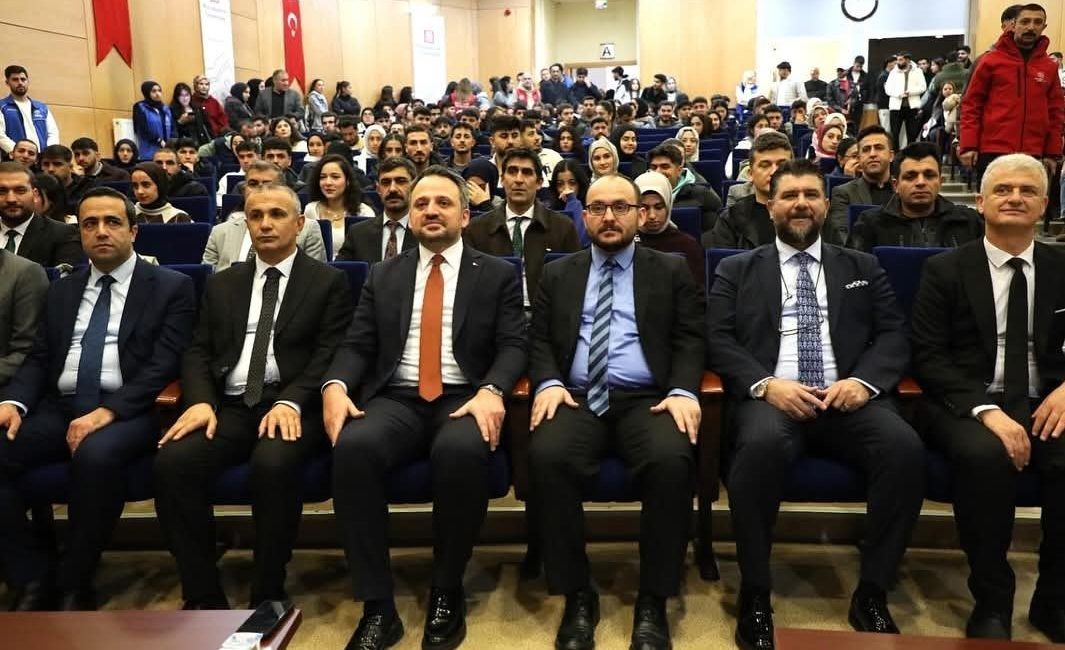 Gençlik ve Spor Bakan Yardımcısı Enes Eminoğlu, Gençlik ve Spor