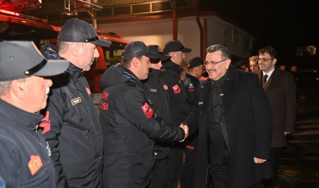 Trabzon Büyükşehir Belediye Başkanı Ahmet Metin Genç, yılbaşında görev yapan