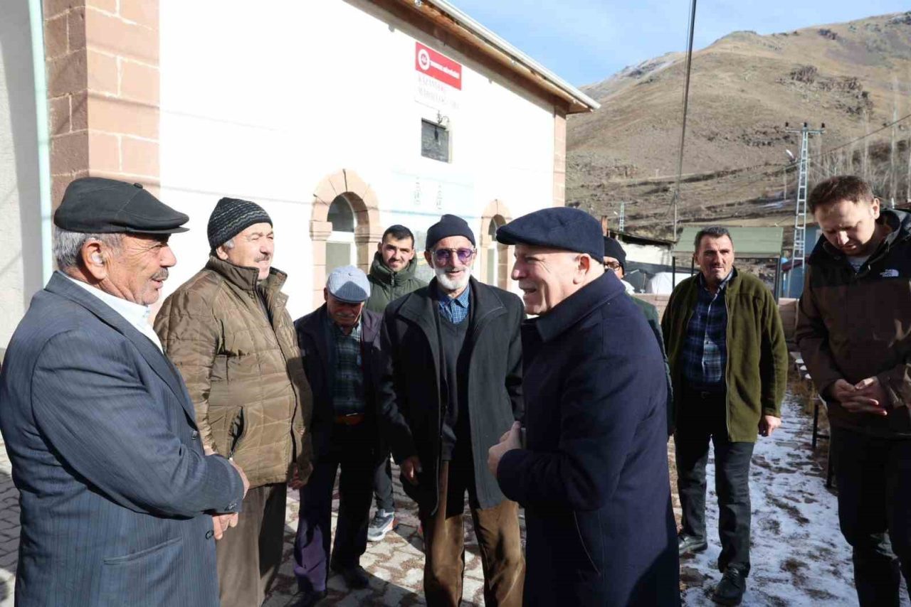 Erzurum Büyükşehir Belediye Başkanı Mehmet Sekmen, Tortum ve Uzundere ilçelerinde
