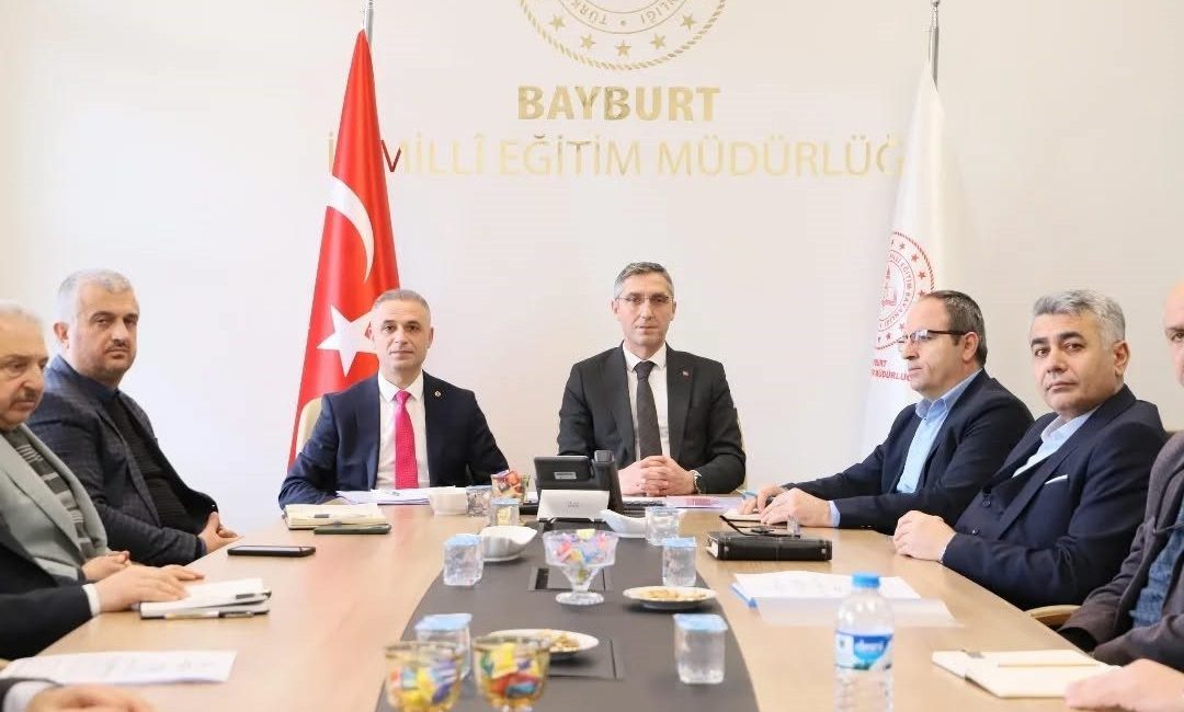 Bayburt’ta açık öğretim kurumları sınavlarının huzur ve güven ortamında gerçekleştirilmesi