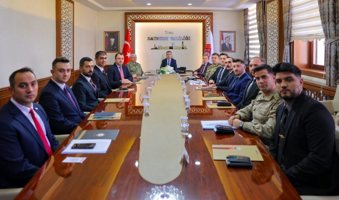 Bayburt’ta Genişletilmiş İl Güvenlik ve Asayiş Koordinasyon Toplantısı, Vali Mustafa
