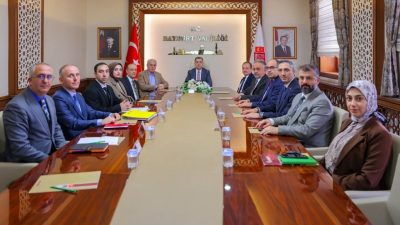 Bayburt Valisi Mustafa Eldivan başkanlığında düzenlenen İl Hayvanları Koruma Kurulu