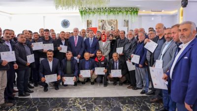 Bayburt Valisi Mustafa Eldivan, Muhtarlar Akademisi Eğitim Programı ile Aile