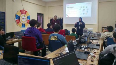 Bayburt Gençlik Merkezi tarafından GEN-2030 Dijital Yetkinlikler ve Yapay Zekâ