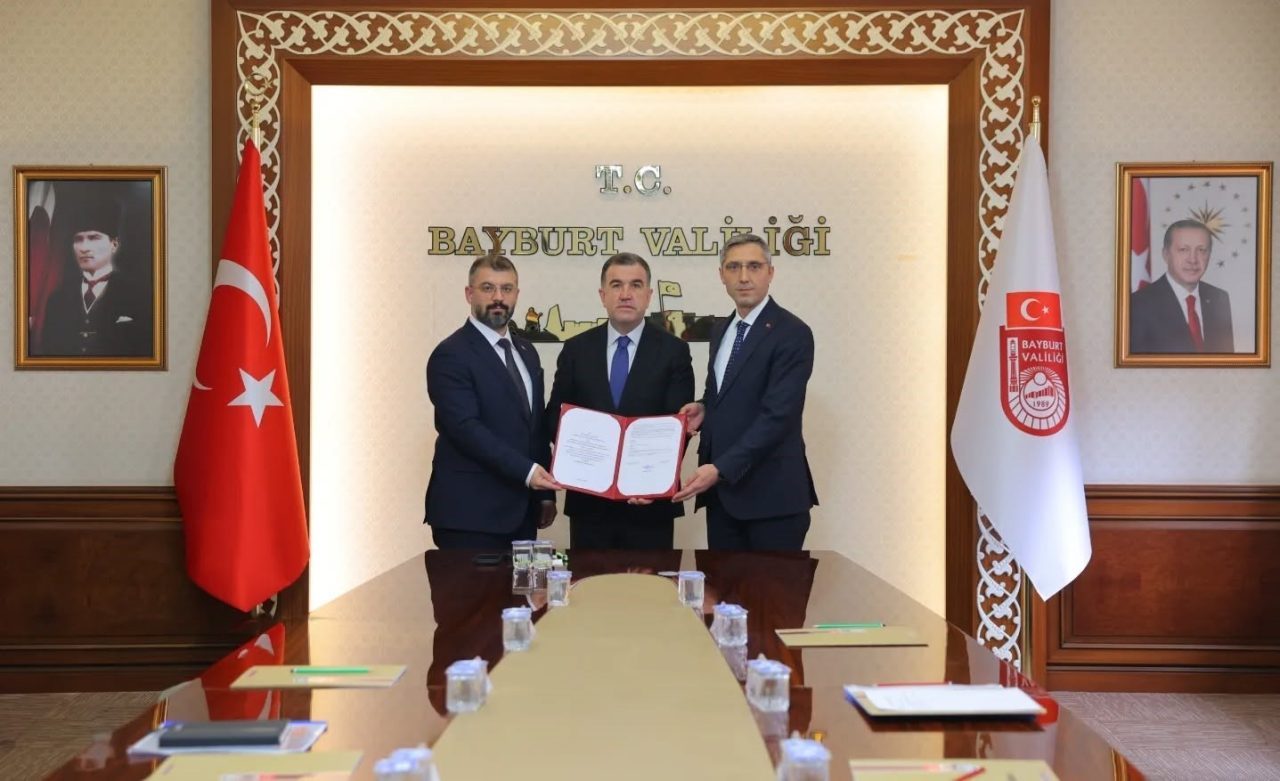 Omurga Sağlığım Projesi kapsamında Bayburt’ta ortaokul öğrencilerine yönelik yürütülecek olan