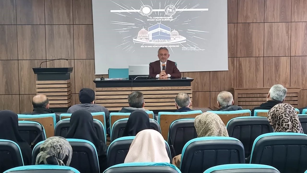 Bayburt İl Müftülüğü tarafından umre ibadetini yerine getirmek üzere kutsal