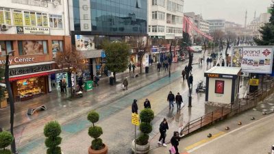 Bolu’da AFAD’ın verilerine göre 3.5 büyüklüğünde deprem meydana geldi. Afet