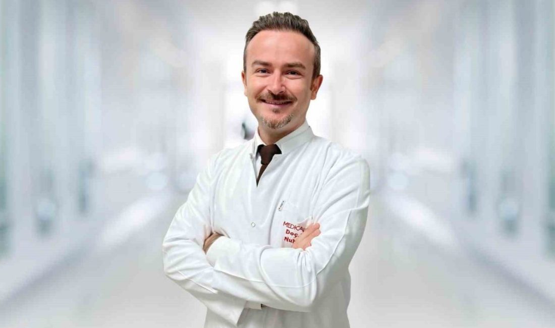 Burun estetiğinde tercih edilen güncel yaklaşımlardan bahseden Plastik, Rekonstrüktif ve