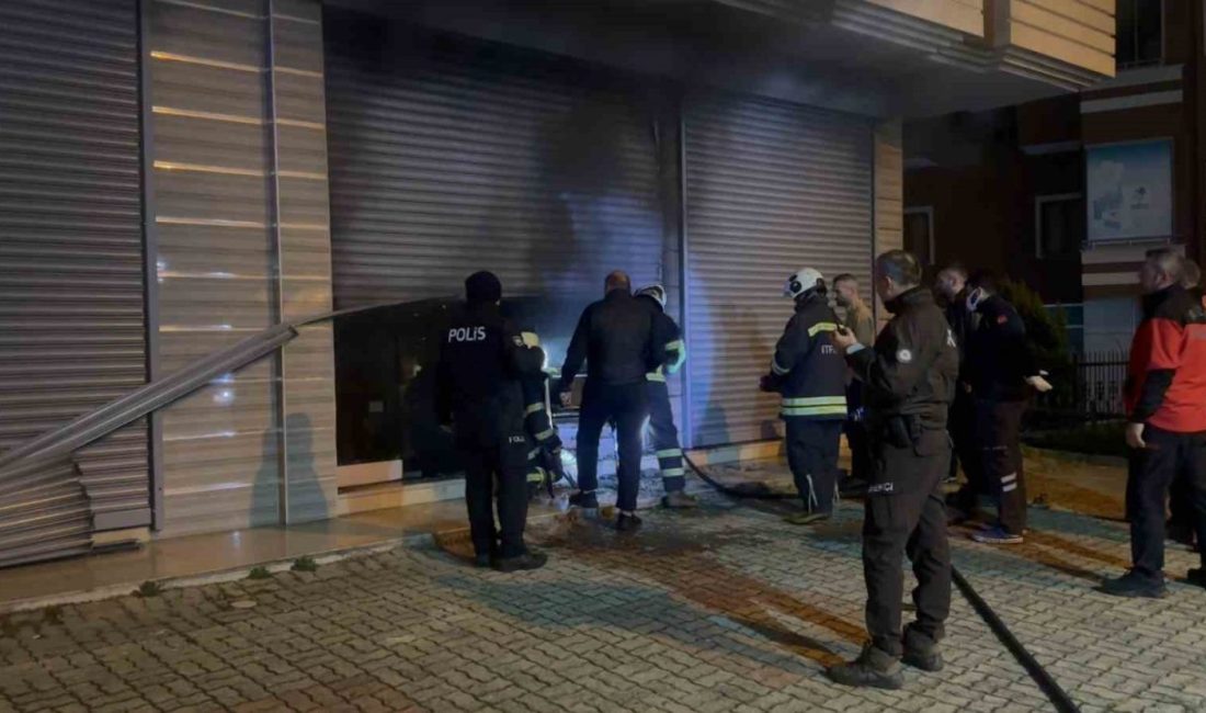 Rize’de çay toplama makinesi firmasına ait, içerisi akülü çay toplama