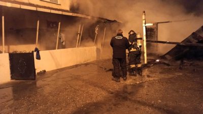 Zonguldak’ın Çaycuma ilçesine bağlı Hacıibadi Köyü’nde gece saatlerinde bir evin