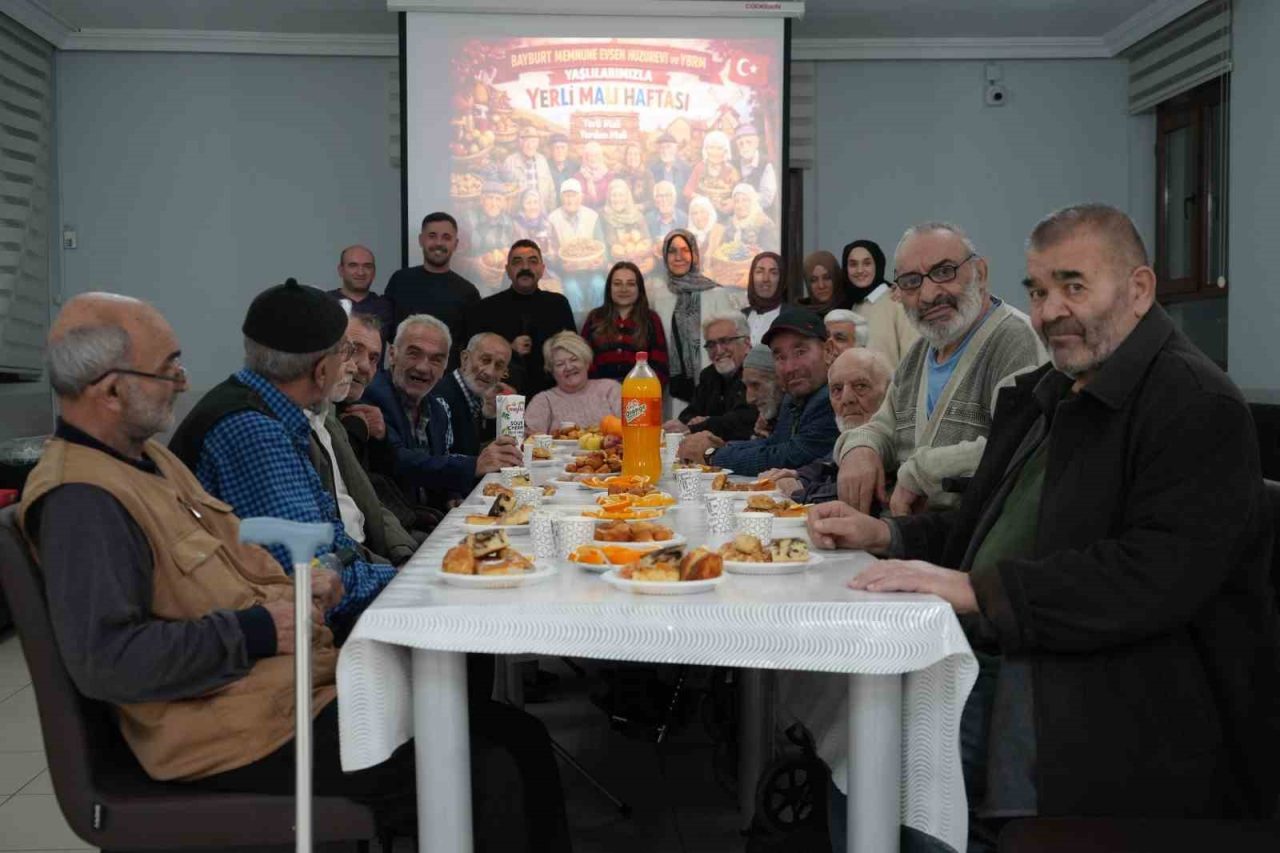 Yerli Malı Haftası dolayısıyla Bayburt Memnune Evsen Huzurevi Yaşlı Bakım