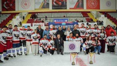 Türkiye Üniversite Sporları Federasyonu (TÜSF) tarafından Erzurum’da düzenlenen Curling ve