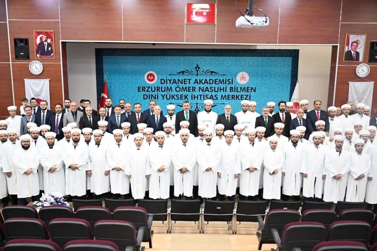 Erzurum’da Diyanet Akademisi bünyesinde düzenlenen 3. Dönem Mesleki Eğitim Programını