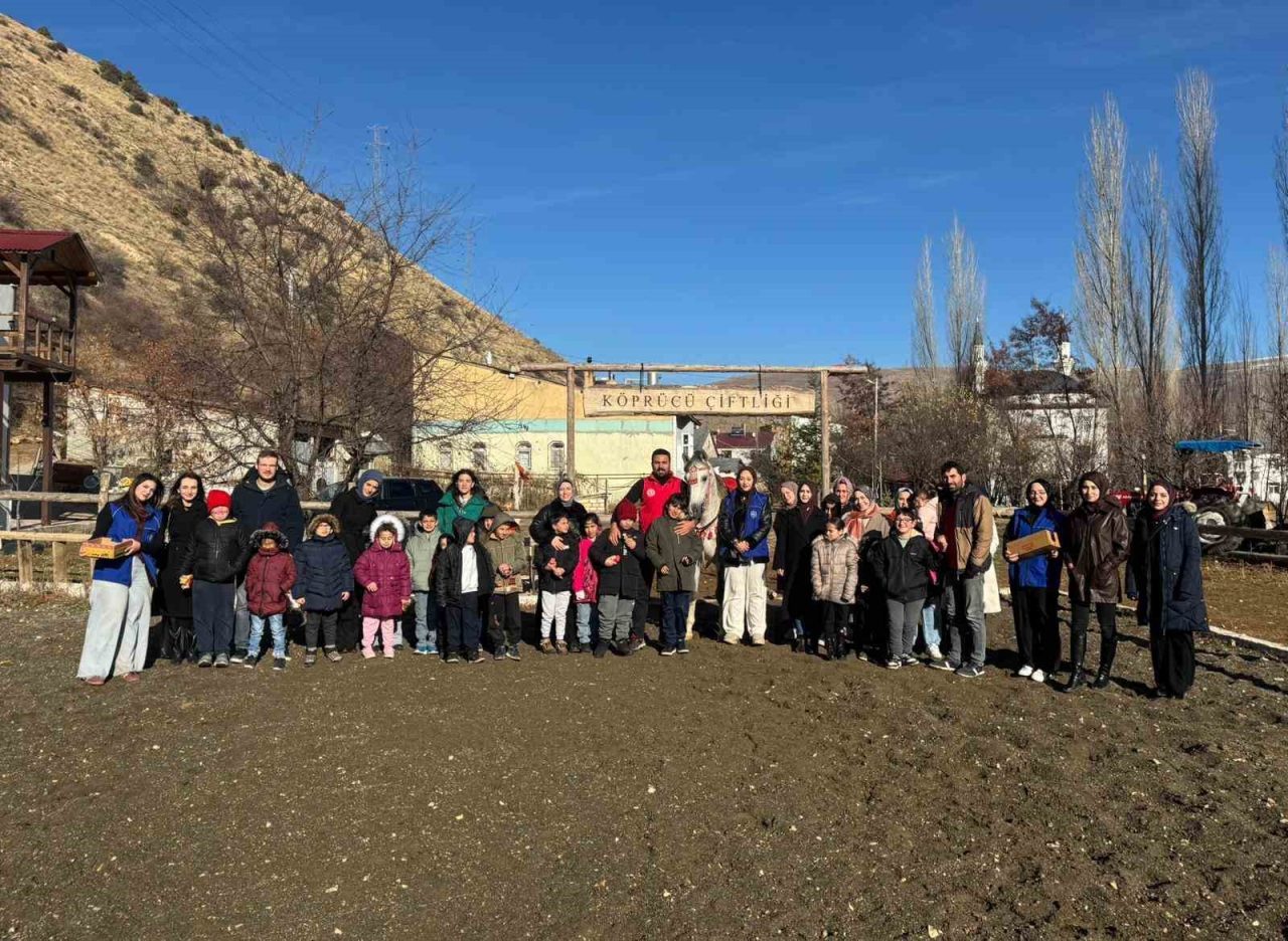 3 Aralık Dünya Engelliler Günü dolayısıyla Bayburt Atlı Spor Kulübü