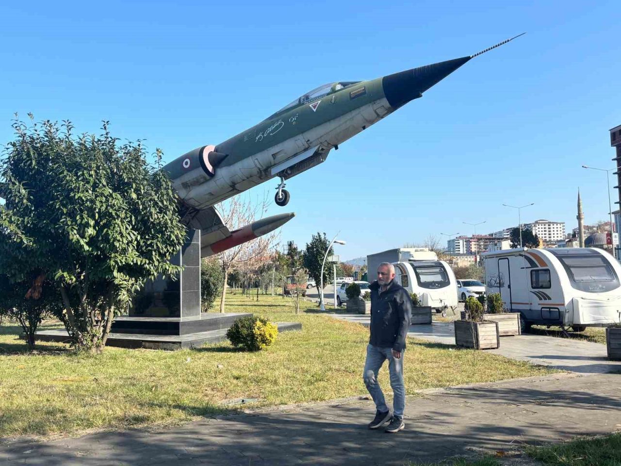 Türkiye’nin ilk insansız savaş uçağı Bayraktar KIZILELMA’nın geçtiğimiz günlerde gerçekleştirilen