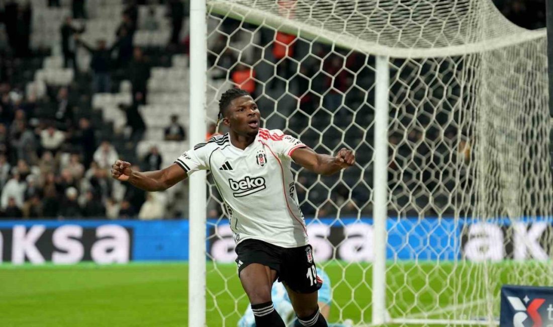 Gaziantep FK karşılaşmasında Beşiktaş’ın ilk golünü kaydeden El Bilal Toure,