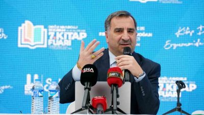 Türkiye Dil ve Edebiyat Derneği Erzurum Şube Başkanı Murat Ertaş